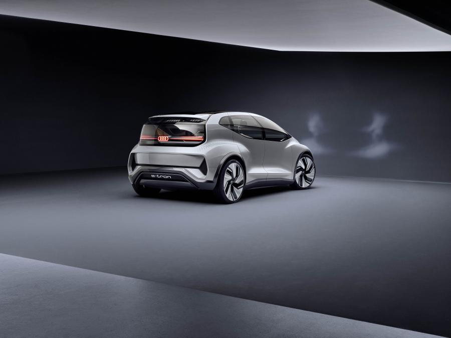  Audi AI:ME 2019 года  (фото 98 из 104)
